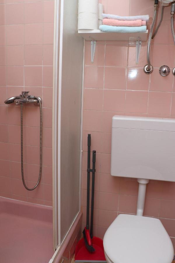 Apartment For One Person Kukljica Buitenkant foto